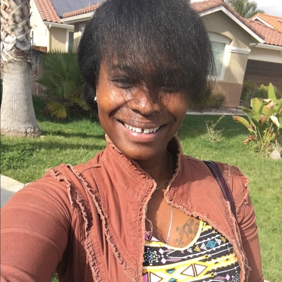 Meet your Posher, Aset - Picture 2 of 2